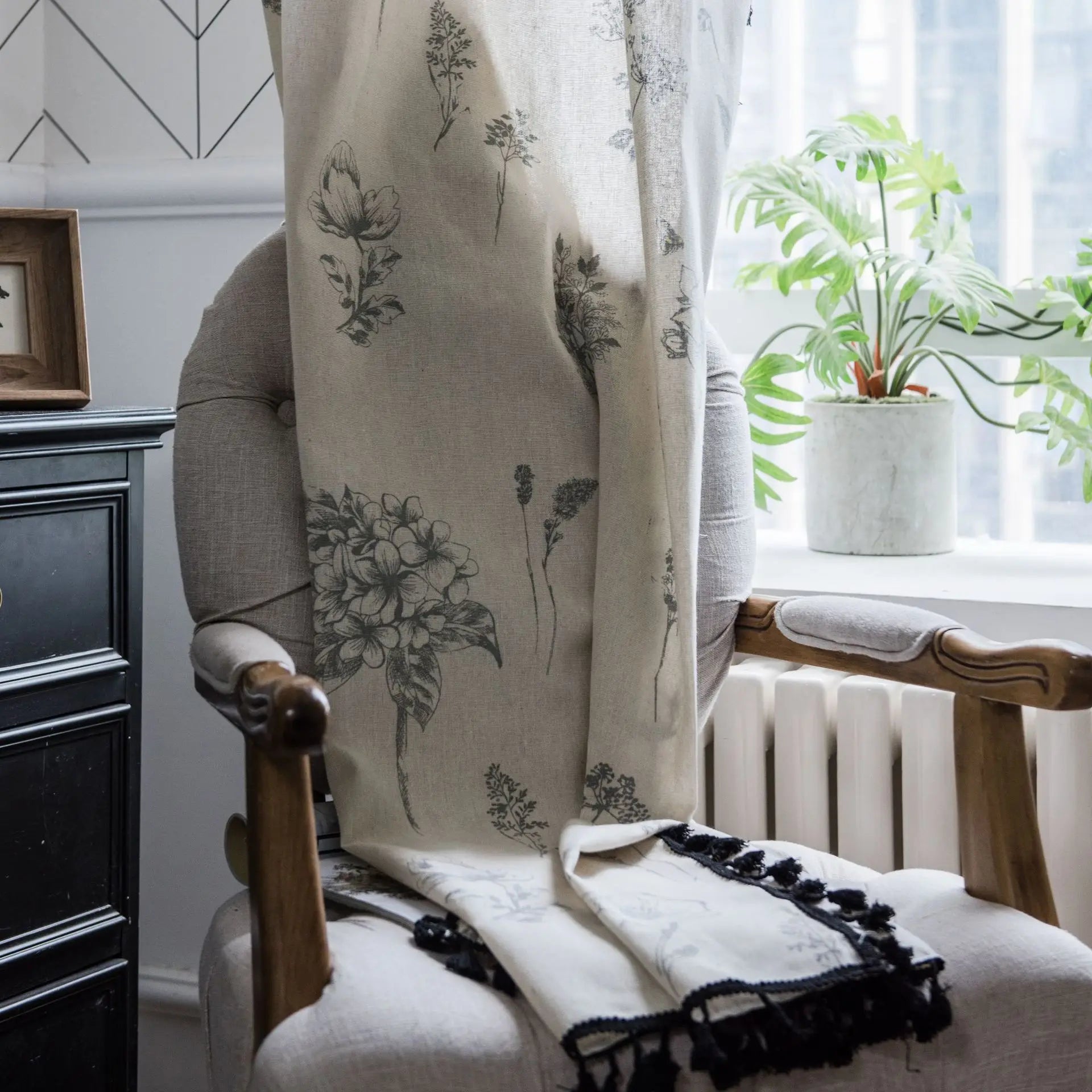 YOUMIKA  -  Rural Pastoral Style Curtain with Tassels, Cotton Linen, Flower Bee, Black and Beige, Bedroom and Living Room