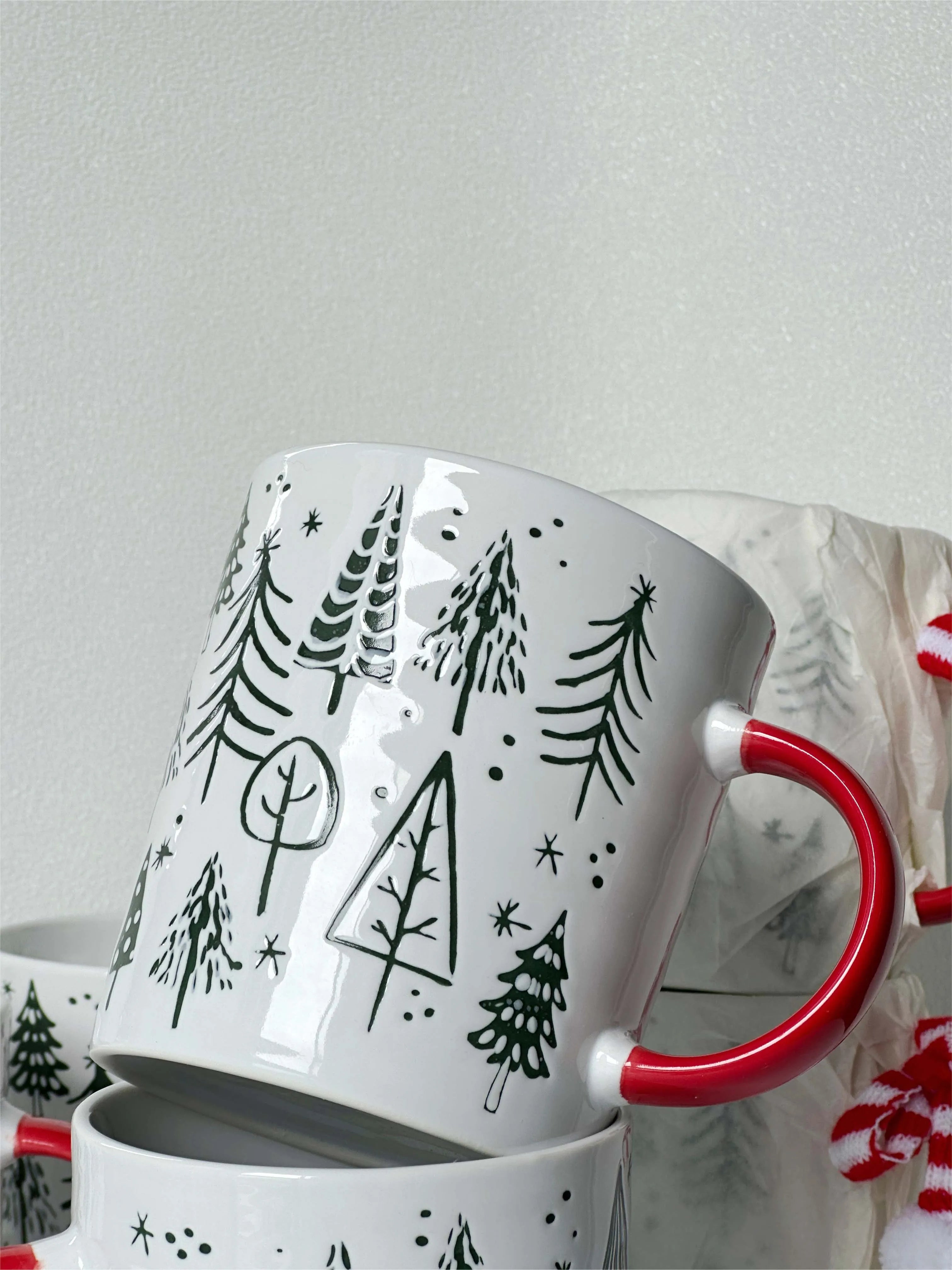 YOUMIKA  -  New Christmas Mug, Large Capacity Water Cup Handle, Ceramic Cup, Holiday Gift Cute and Fun Unique Kitchenware