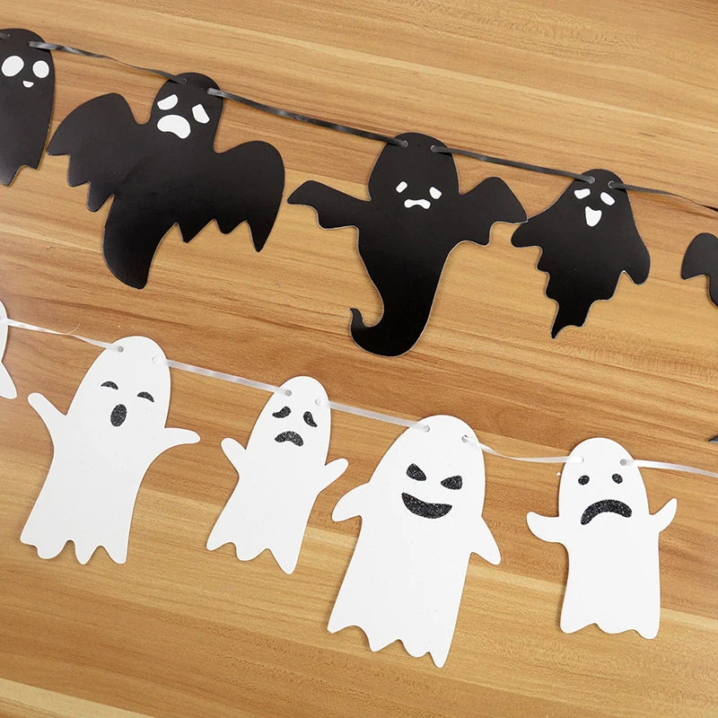 YOUMIKA  -  Halloween Hanging Banner Garland Cute Ghost Paper Bunting Kids Favors Happy Halloween Party Decorations For Home Horror Props