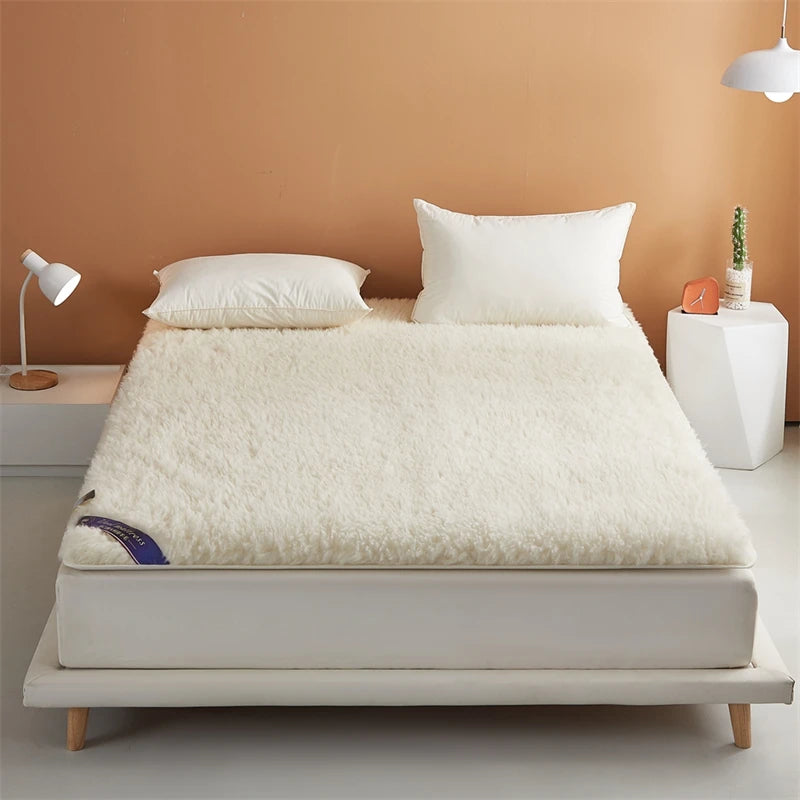 YOUMIKA  -  Fluffy soft solid color Lamb Fleece Mattress Upholstered Bed Tatami Mattress Topper Winter Student Dormitory Sleeping Pad