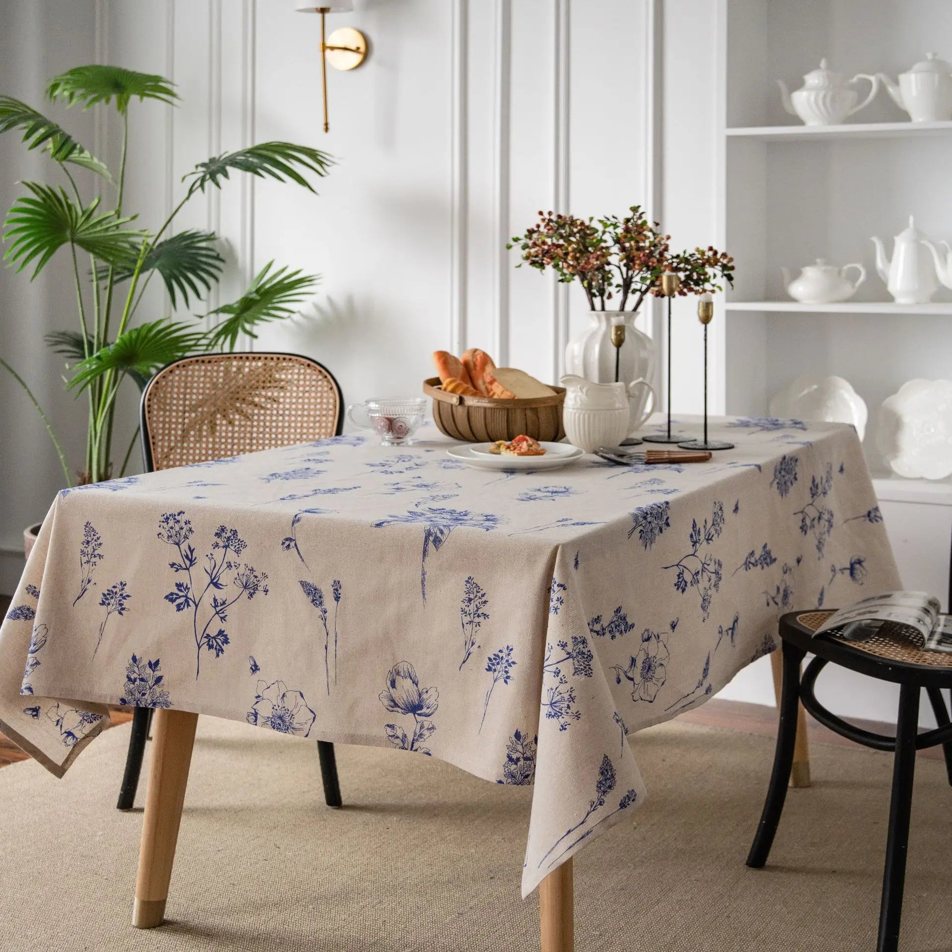 YOUMIKA  -  Cotton Linen Tablecloth with Grey Flower and Bee, Pastoral Style, Table Cover, Decoration for Kitchen, Wedding, Dining Room