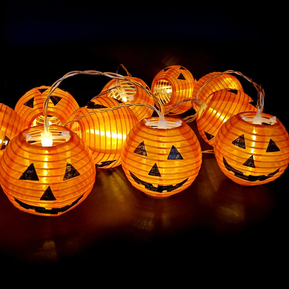 YOUMIKA  -  LED Pumpkins String Lights Battery Operated Outdoor Decorative String Light Holiday Home Decor Accents for Holiday Party Decor