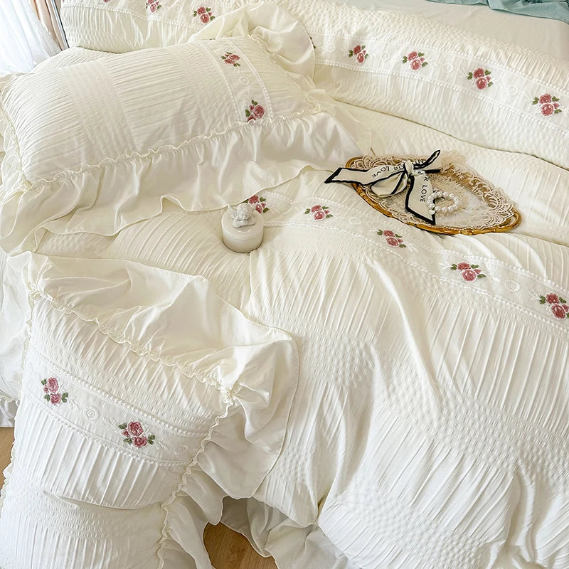 YOUMIKA  -  Elegant French Lace Ruffles Bedding Set Soft Skin-friendly Seersucker Princess Wedding Duvet Cover With Bed Sheet Pillowcases