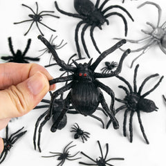 YOUMIKA  -  Realistic Plastic Bugs Trick Joke Decoration Scary Insects Fake Cockroaches Spider Halloween Prank Toy Bug April Fools Day Decor