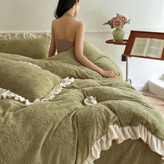 YOUMIKA  -  New French Full Matte Carved Milk Plush Duvet Cover with Lace Princess Solid Color, Thick and Warm for Autumn and Winter