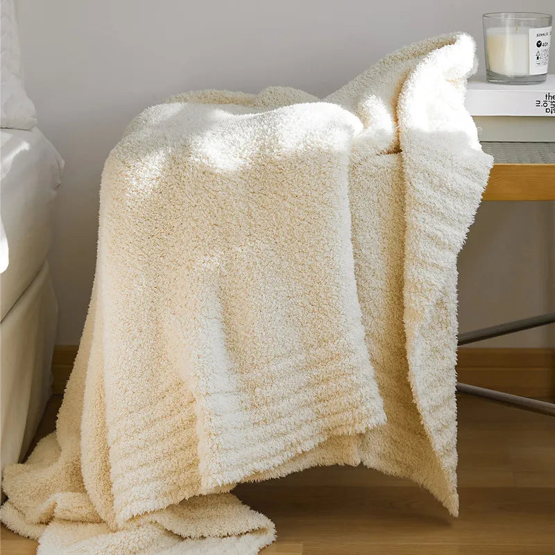 YOUMIKA  -  Super Fuzzy Fleece Sherpa Throw Blanket, Lightweight Warm Blankets for Sofa Couch Bed Home All Season, TJ8258