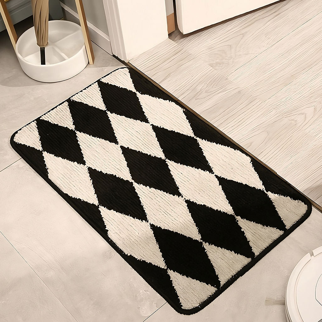 YOUMIKA  -  B&W Argyle Print Accent Rug