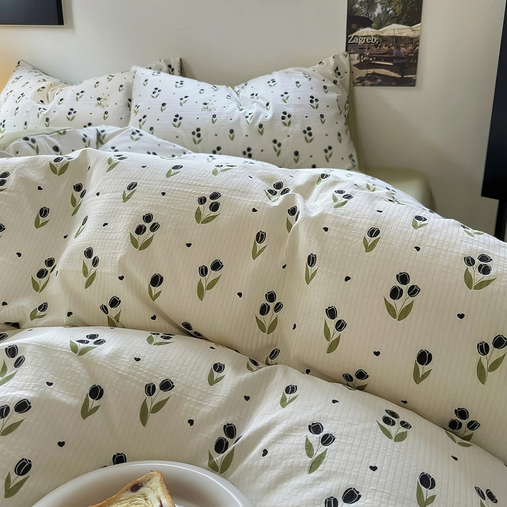 YOUMIKA  -  Cute Small Tulips Print Bedding Set