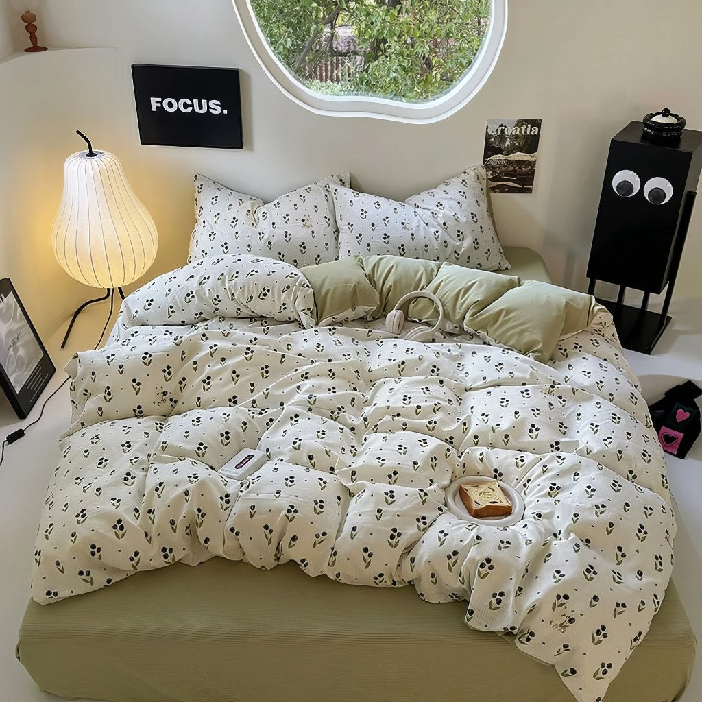 YOUMIKA  -  Cute Small Tulips Print Bedding Set