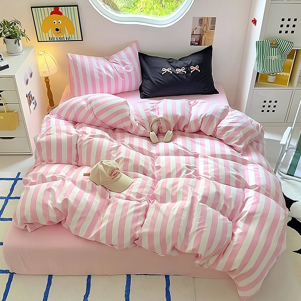 YOUMIKA  -  Kawaii Striped Bedding Set