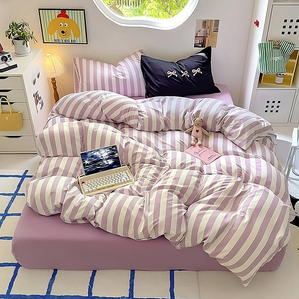 YOUMIKA  -  Kawaii Striped Bedding Set