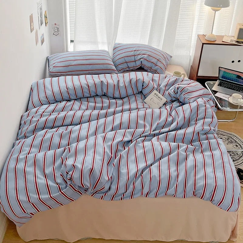 YOUMIKA  - Minimalist Red Striped Light Blue Bedding Set