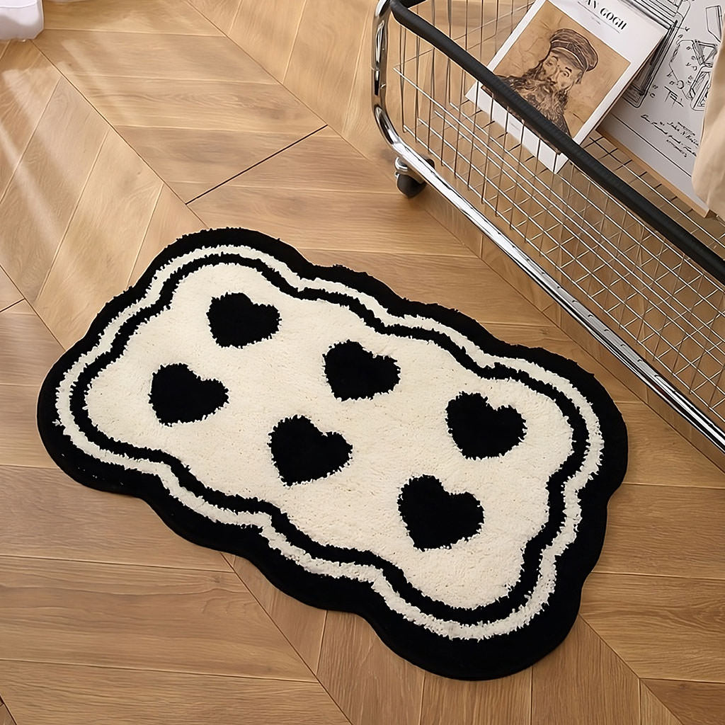 YOUMIKA  -  Six Hearts Black & White Tufted Rug