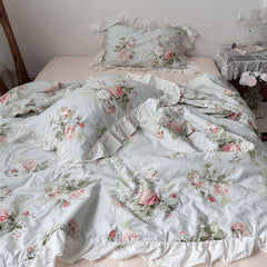 YOUMIKA  -  Vintage Sky Blue Cottage Roses Ruffle Bedding Set