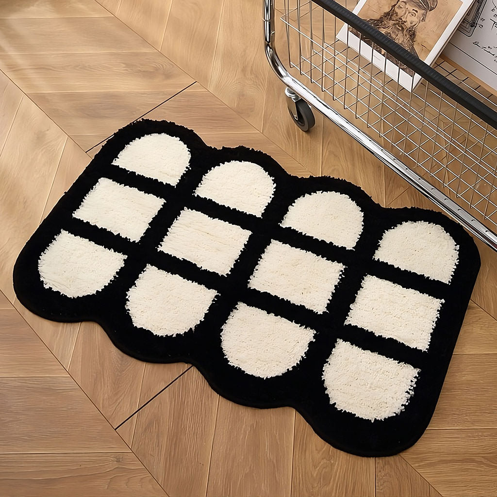 YOUMIKA  -  Waffle Lattice Black & White Tufted Rug