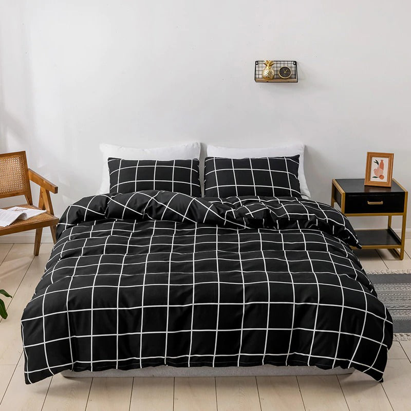 YOUMIKA  - White on Black Grid Bedding Set